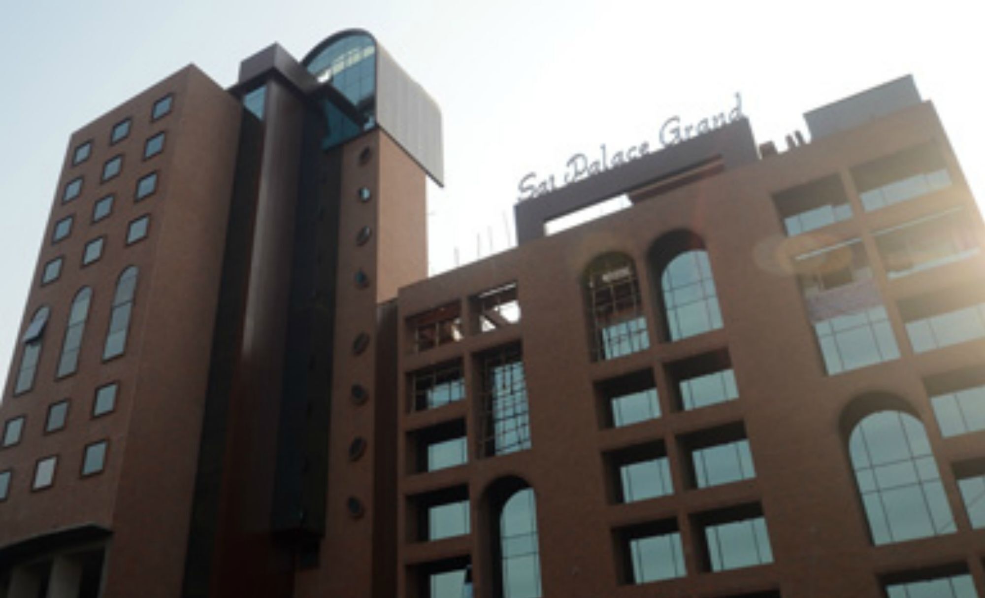 Sai Palace Grand, Malad Мумбаи Экстерьер фото